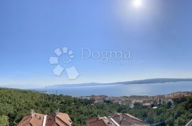 PRILIKA! Penthouse sa panormaskim pogledom i bazenom Crikvenica, Crikvenica, Kвартира