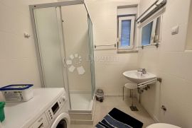 PRILIKA! Penthouse sa panormaskim pogledom i bazenom Crikvenica, Crikvenica, Kвартира