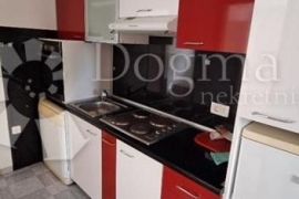 Bulevard-33.72m2,3s+db + okućnica od cca 200m2, Rijeka, Appartment