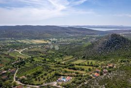 Čarobna oaza mira i luksuza!, Benkovac, Σπίτι