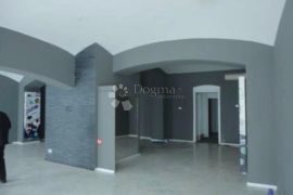 IZNAJMLJUJE SE POSLOVNI PROSTOR U STROGOM CENTRU ZAGREBA – 114,08 m², Zagreb, Propriedade comercial