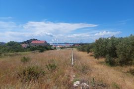 Predivno građevinsko zemljište sa pogledom na more, Vodice, Terreno