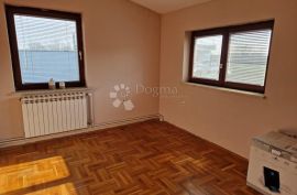 OKOLICA SAMOBORA, KOMFORNI STAN 157M2, Samobor - Okolica, Flat