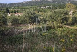 Prava prilika, poljoprivredno zemljište sa legaliziranim objektom, Kaštel Stari!!!, Kaštela, Terrain