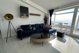 OPATIJA, 85m2, POGLED, BAZEN, PARKING, Matulji, Wohnung