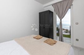 OPATIJA, STAN S POGLEDOM, ukupno 153 m2, Matulji, Appartement