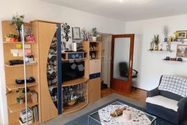 ZADAR - BILI BRIG - VELIKI STAN S TRI SPAVAĆE SOBE, Zadar, Appartement