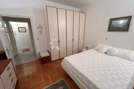 Elegantan, uređen stan u vili, kraj mora, s parkingom !, Opatija, Appartment