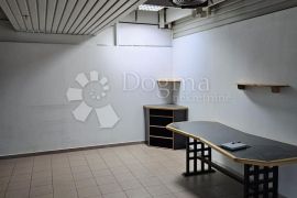 POSLOVNI PROSTOR CENTAR, Rijeka, Propriedade comercial