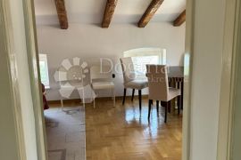 VOLOSKO, OPATIJA, 60 m2 + TERASA S POGLEDOM, Opatija, Appartment