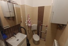 Garsonjera 32m2 u centru Pule (novogradnja + parking), Pula, Kвартира