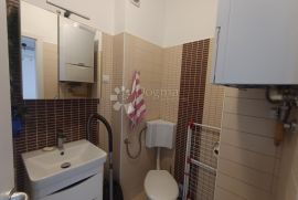 Garsonjera 32m2 u centru Pule (novogradnja + parking), Pula, Kвартира