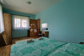 Nova kuća u Medulinu s 4 apartmana - 170m od mora, Medulin, Casa