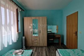 Nova kuća u Medulinu s 4 apartmana - 170m od mora, Medulin, Casa