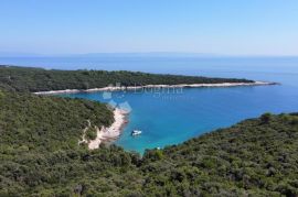 Poljoprivredno zemljište, šuma s pogledom, Marčana, Land