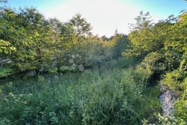 Teren za obiteljsku kuću u Jurdanima, Matulji, Arazi