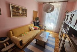 Stan + Apartman + Garaža + Konoba + Vrt, Pula, Appartement