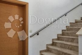 Prekrasan stančić sa terasom, Medulin, Appartment