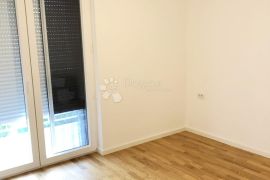 DVOETAZNI STAN NOVOGRADNJA SUPER PRILIKA, Zagreb, Appartment