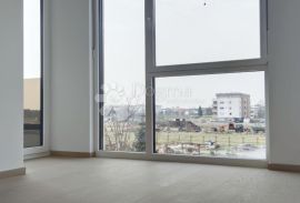 DVOETAŽNI LUKSUZNI PENTHOUSE - PRILIKA!, Velika Gorica, Appartement