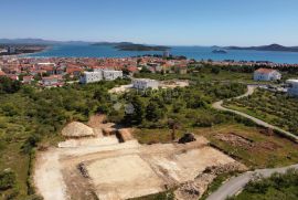 VODICE MODERAN I LUKSUZAN STAN SA BAZENOM U DVOJNOJ KUĆI SA PREKRASNIM POGLEDOM, Vodice, Kuća