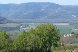 Kompleks zemljišta s otvorenim pogledom na Motovun, Motovun, Terreno