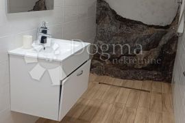 Rijeka, Kantrida, stan 40 m2 + 5 m2 terasa, Rijeka, Daire