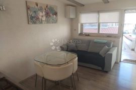 Rijeka, Trsat, 1s+db, terasa, Rijeka, Wohnung