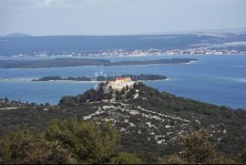 Interesantna i posebna lokacija! Otok Babac-građevinsko zemljište!, Pašman, Terreno