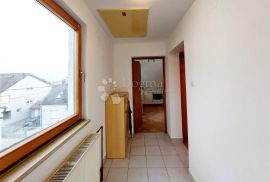 Gornja Dubrava, dvosoban stan, 44m2, 2.500€/m2 - PRILIKA!, Zagreb, Flat