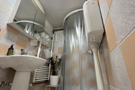 Etaža kuće, 3s Kl + apartman, Rijeka, Kвартира