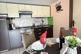 Etaža kuće, 3s Kl + apartman, Rijeka, Kвартира