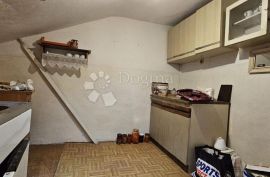 Dva Stana u Srcu Pule - Pogledajte Odmah!, Pula, Appartement