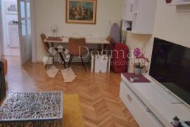 Stan u centru Rijeke, Rijeka, Apartamento