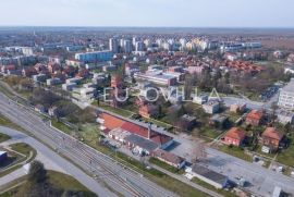 Vukovar, Borovo naselje, poslovni kompleks NKP 1212 m2, atraktivna lokacija, Vukovar, Ticari emlak