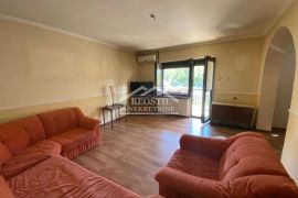 Smederevo - Leštar - 376m2+3,5ari ID#23395, Smederevo, Haus