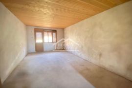 Smederevo - Leštar - 181m2+3,47ari ID#23394, Smederevo, Famiglia