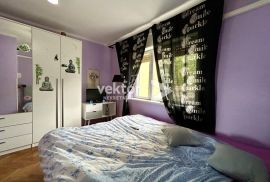 Opatija, Kosićevo, 3-soban stan s dva balkona, Opatija, Appartement