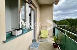 Opatija, Kosićevo, 3-soban stan s dva balkona, Opatija, Appartement