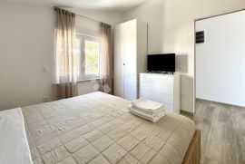 Stan ublizu mora, Jasenice, Appartement