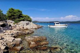 OTOK ZMAJAN, poljoprivredno zemljište nadomak mora, Vodice, Terreno