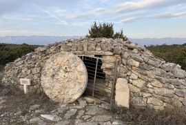 Zemljište Posedapje, Posedarje, Land