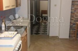 Apartman 68m2 u centru Crikvenice, Crikvenica, Apartamento