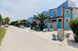 HOTEL PANSION 100m OD MORA, PRIVLAKA, Privlaka, Εμπορικά ακίνητα