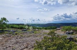 GRAĐEVINSKO ZEMLJIŠTE S POGLEDOM NA MORE, okolica Labina, Labin, Terrain