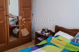 APARTMAN U PRIZEMLJU S TERASOM, Crikvenica, Διαμέρισμα