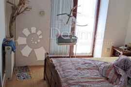 APARTMAN U PRIZEMLJU S TERASOM, Crikvenica, Διαμέρισμα