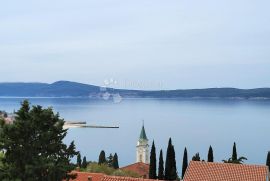 Kuća blizu mora sa deset apartmana, Crikvenica, Famiglia