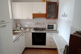 APARTMAN OKOLICA GRADA KRKA - VISOKO PRIZEMLJE, Krk, Flat