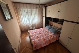 Kuća - 2 stana - Kustošija - 1200€ m2, Zagreb, Ev